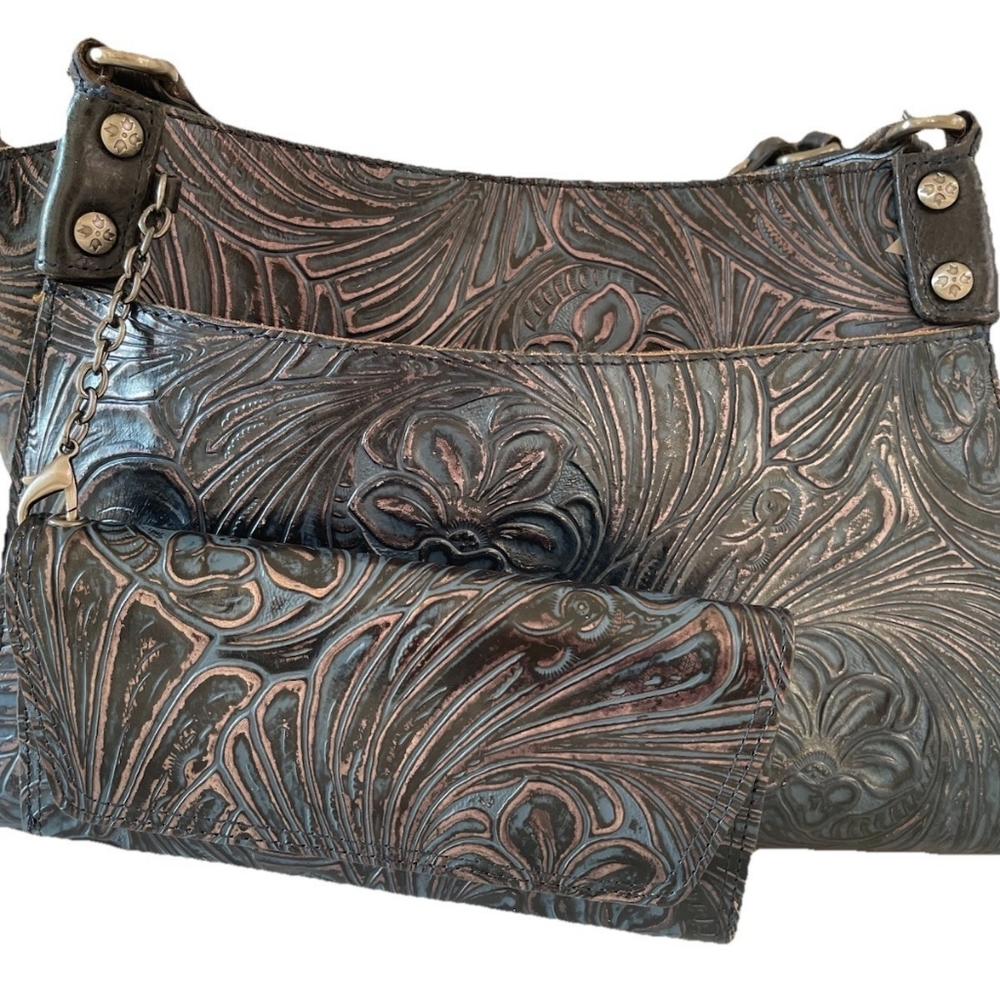 Patricia Nash Floral Embossed Leather Wallet In Tobacco - Picture 7 of 7